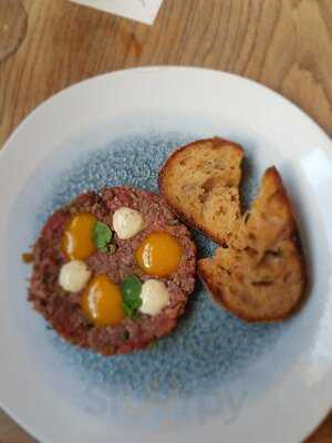 The Orange Public House & Hotel Victoria