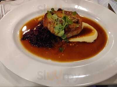 Bleeding Heart Bistro