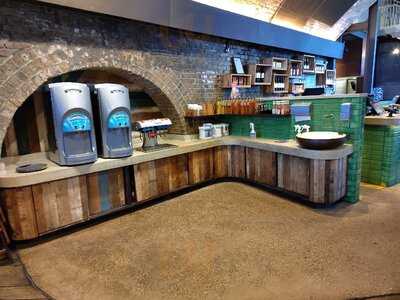 Nando's Southwark Arches