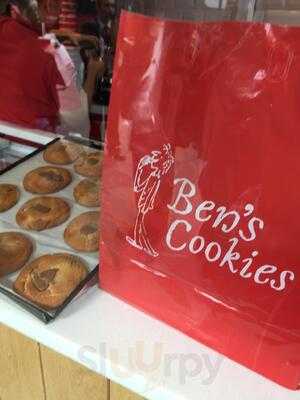 Ben's Cookies
