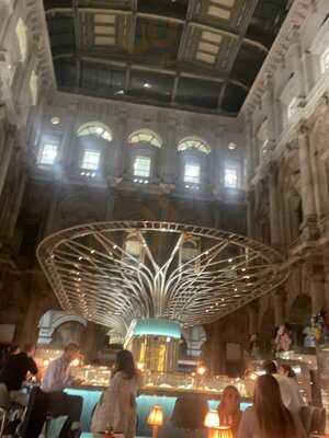 The Fortnum's Bar & Restaurant At The Royal Exchange