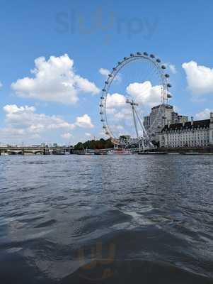 Thames Dinner Cruise