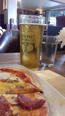 The Rose & Crown, Ealing