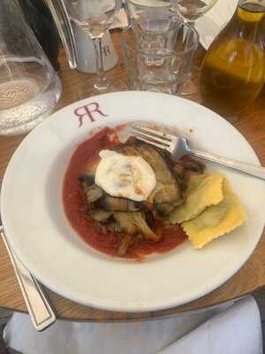 Riccardo's Restaurant