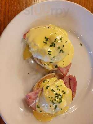 Garfunkel's Restaurant