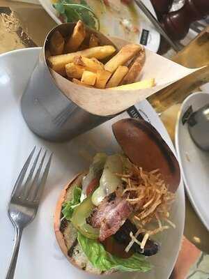 Browns Brasserie & Bar Mayfair