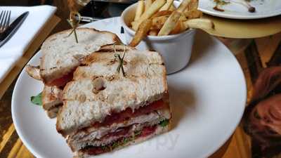 Browns Brasserie & Bar Mayfair