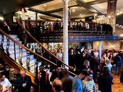 The Barrowboy & Banker, Se1