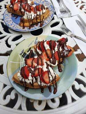 Tania's Of Hampstead