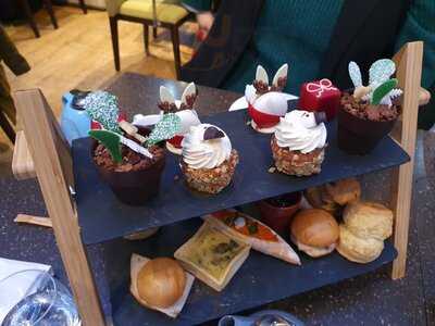 Terrace At The Dilly