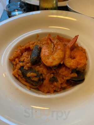 Buckle And Vaughan Restaurant And Bar