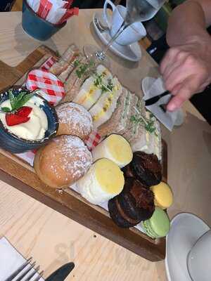 Urban Meadow Cafe And Bar