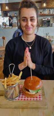 Urban Meadow Cafe And Bar