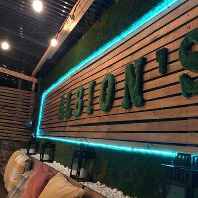 Albion’s Restaurant