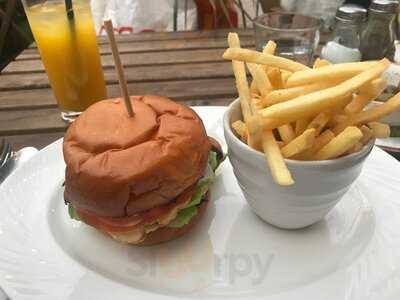 Albion’s Restaurant