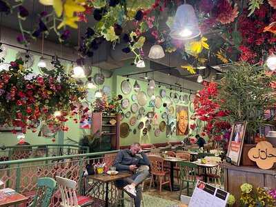 Comptoir Libanais Gloucester Road