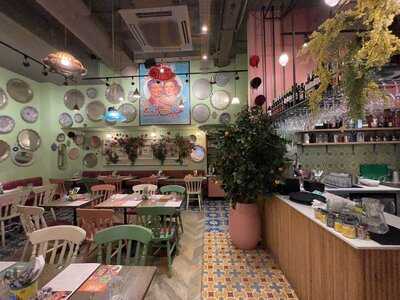 Comptoir Libanais Gloucester Road