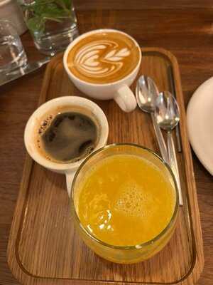 Watchhouse Tower Bridge