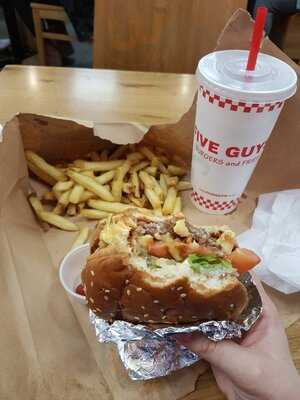 Five Guys Islington