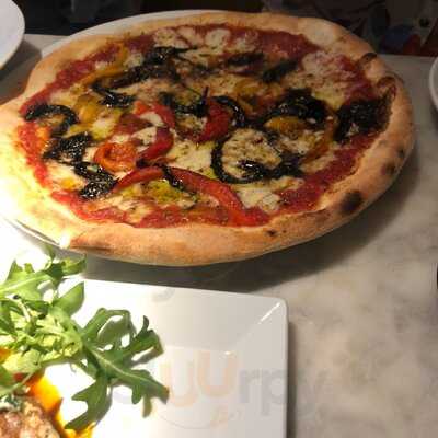 Olivelli - Bloomsbury