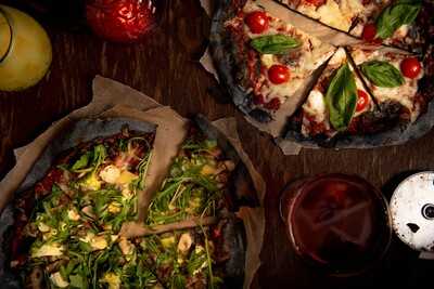 Lost Boys Pizza Archway