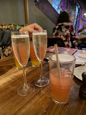 Slug & Lettuce The O2