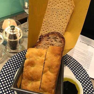 Carluccio's - Canary Wharf