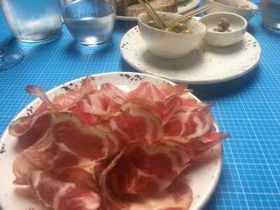 Lechevalier Wine Bar/shop