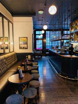 The Sutton Arms, Ec1