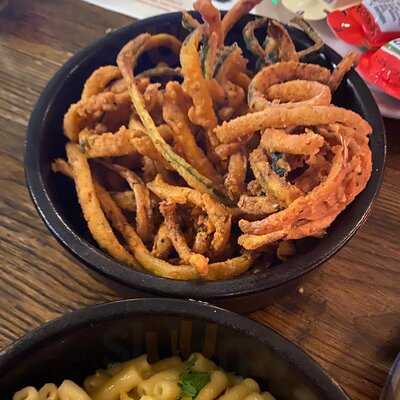 Radicals And Victuallers