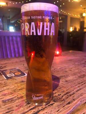 Radicals And Victuallers