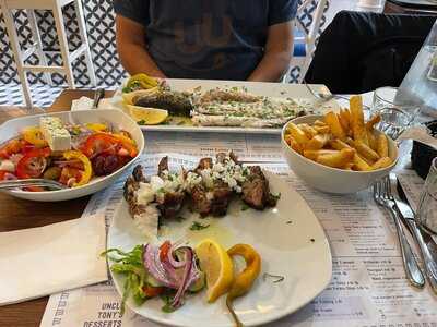 Uncle Tony's Taverna