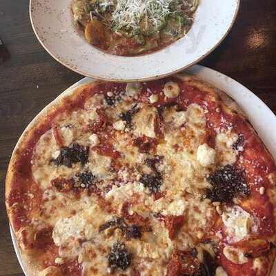 Zizzi - Finchley Rd O2 Centre