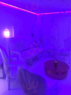 Ninetyeight Bar & Lounge