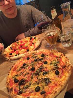 The Pizza Room - Mile End