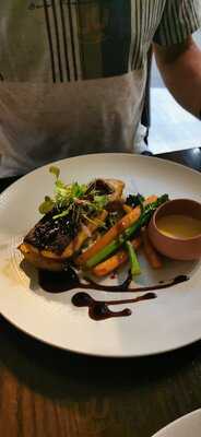 The Savannah Bar & Restaurant