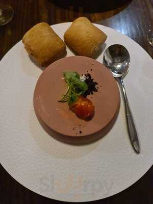 The Savannah Bar & Restaurant