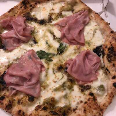 Pizzeria Pellone London