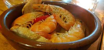 Pradera Tapas  Music Bar