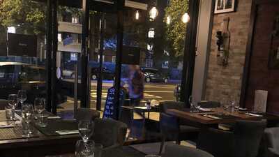 Panevo Holloway Restaurant