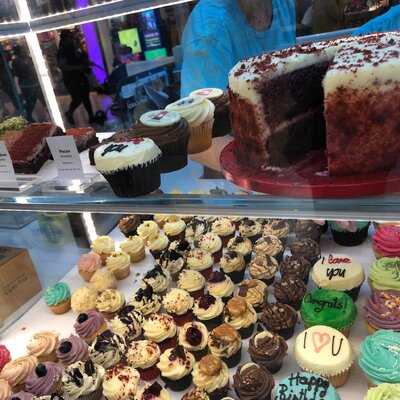 Lola's Cupcakes Mayfair