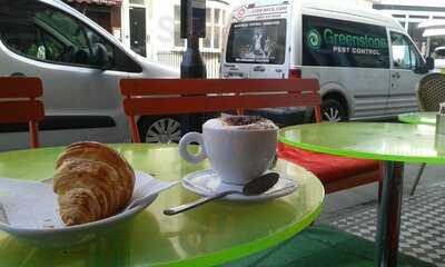 Bathurst Cafe And Wine Bar