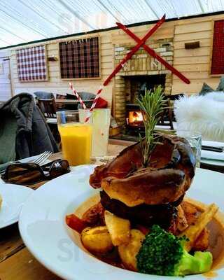 Metro Garden Restaurant & Bar