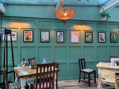 The Lord Northbrook, Lee