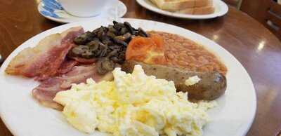 Devine Restaurant Coffee Bar