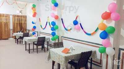 Mona Lisa Cafe & Restaurant