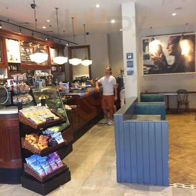 Caffe Nero