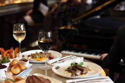 Browns Brasserie & Bar - West India Quay