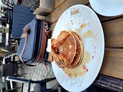 Browns Brasserie & Bar - West India Quay