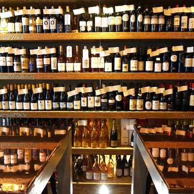 Dalla Terra Wine Bar & Restaurant